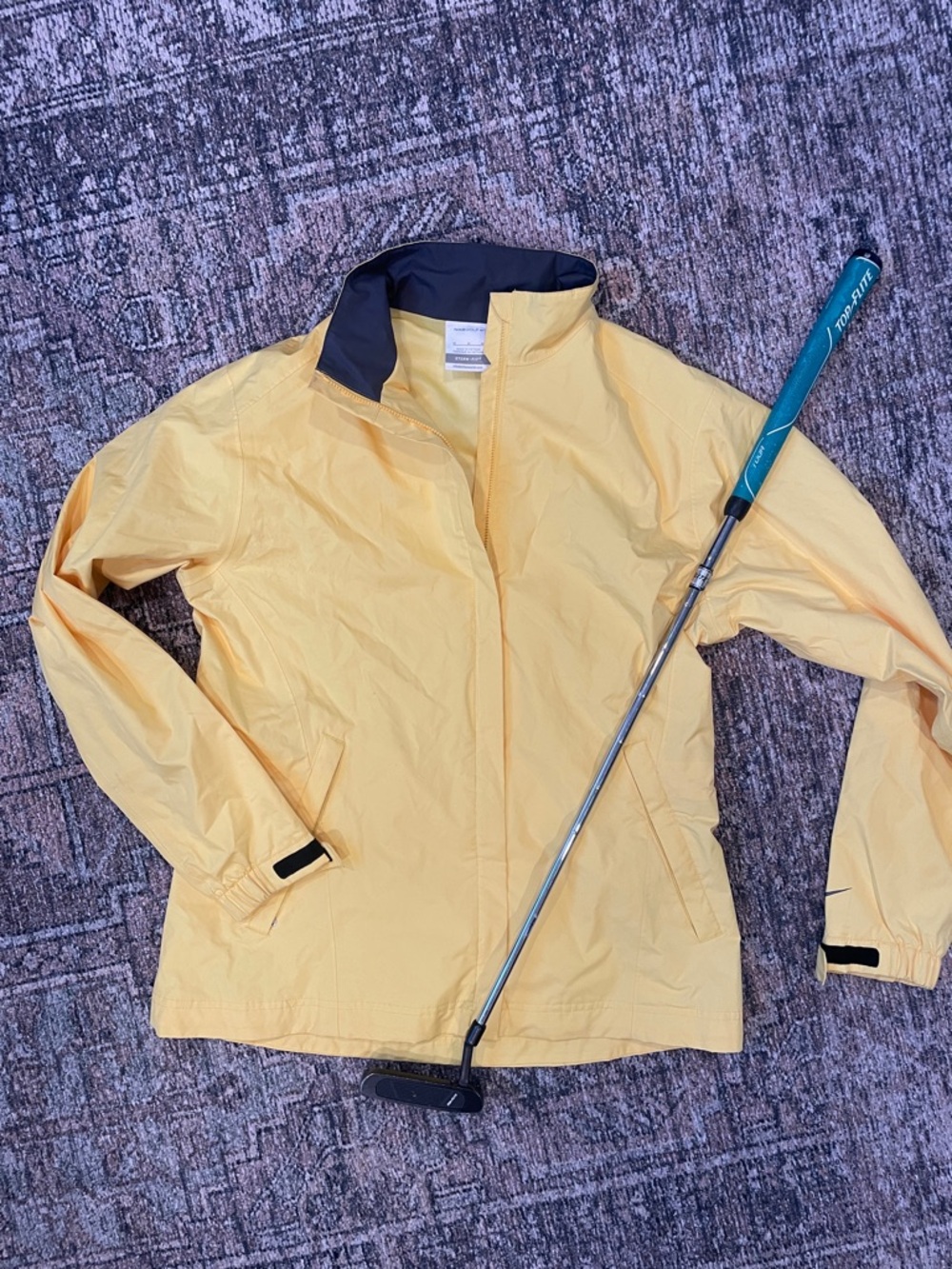 Nike Golf Storm-FIT Rain Jacket Medium Yellow